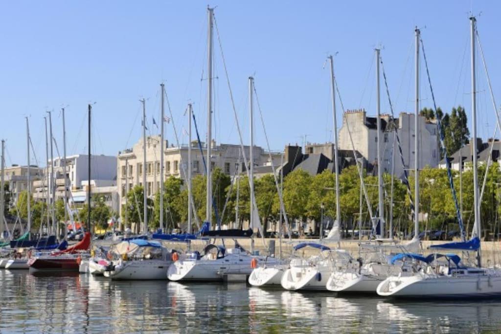 Retour Des Indes Villa Lorient Exteriör bild